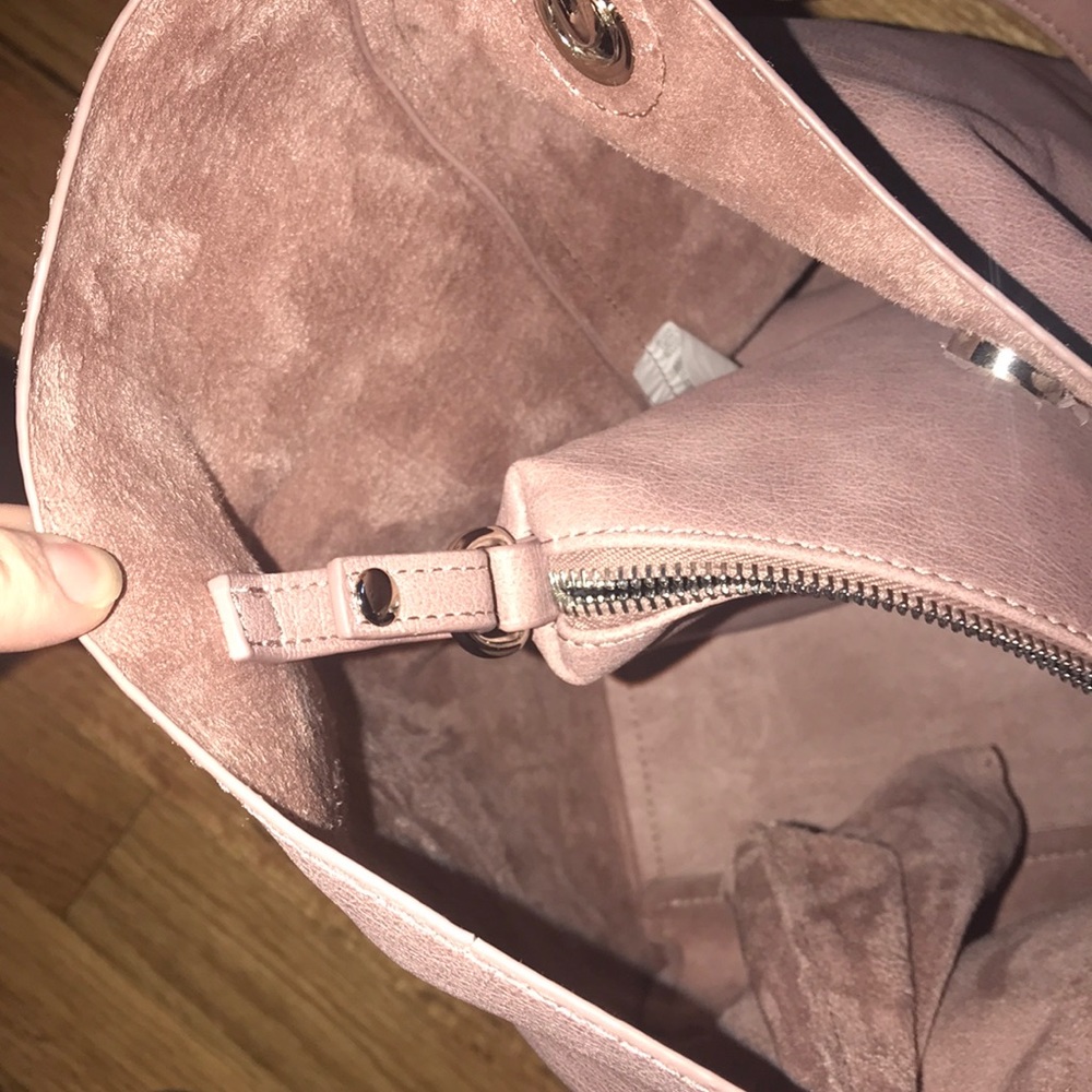 Purse - Picture 3 of 7